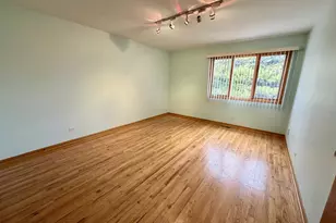 5312 Pratt Ave, Skokie, IL 60077 - Photo 13