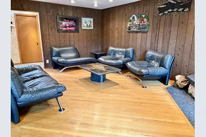 5312 Pratt Avenue, Skokie, IL 60077 - Photo 9