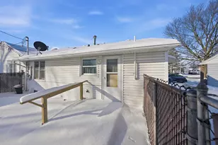 8765 S Beck Pl, Hometown, IL 60456 - Photo 25