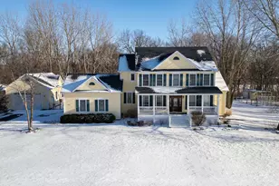 115 Belle Rive Dr, Millington, IL 60537 - Photo 1