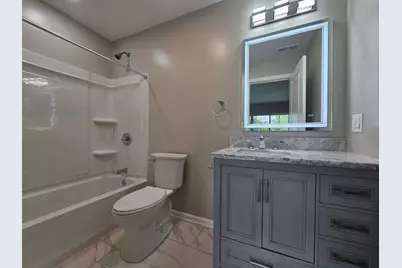 642 Ruby Street, Crystal Lake, IL 60014 - Photo 17