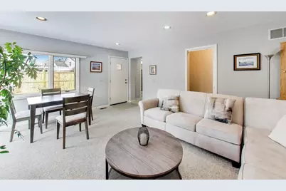 1334 Ferndale Avenue, Highland Park, IL 60035 - Photo 11