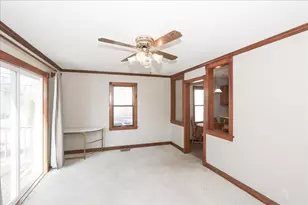 41115 N 1st St, Antioch, IL 60002 - Photo 3