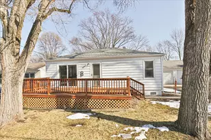 41115 N 1st St, Antioch, IL 60002 - Photo 1