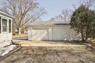41115 N 1st St, Antioch, IL 60002 - Photo 29