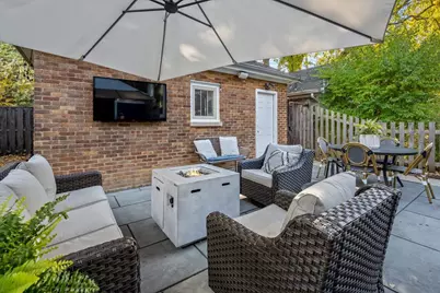 2215 Wesley Avenue, Evanston, IL 60201 - Photo 43