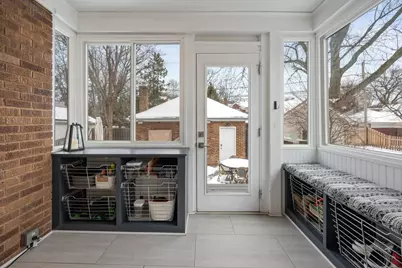 2215 Wesley Avenue, Evanston, IL 60201 - Photo 25