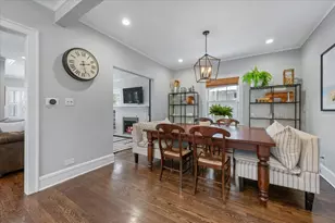 2215 Wesley Ave, Evanston, IL 60201 - Photo 17