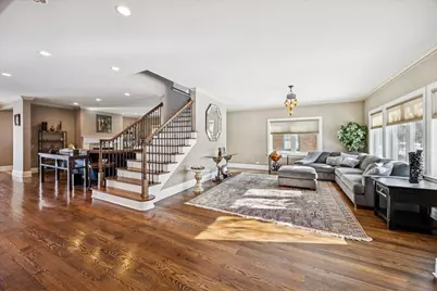 315 Bartram Road, Riverside, IL 60546 - Photo 7