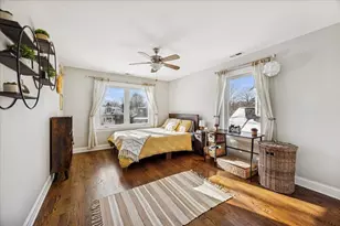 315 Bartram Rd, Riverside, IL 60546 - Photo 15