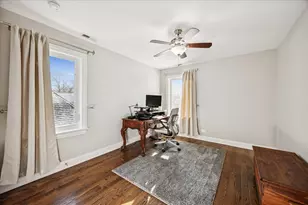 315 Bartram Rd, Riverside, IL 60546 - Photo 17