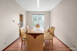 1348 Amaranth Dr, Naperville, IL 60564 - Photo 9