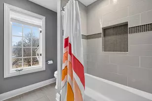 320 Boulder Dr, Lake in the Hills, IL 60156 - Photo 27