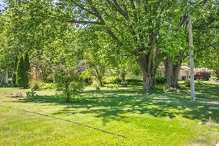 5398 Crestdale Dr, Rockford, IL 61114 - Photo 1