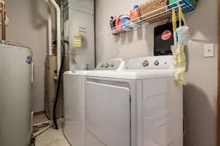 10138 Monarch Blvd, Roscoe, IL 61073 - Photo 25