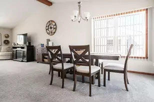 10138 Monarch Blvd, Roscoe, IL 61073 - Photo 11