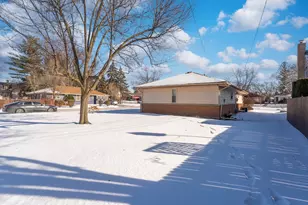 390 Oak Ave, Wood Dale, IL 60191 - Photo 19