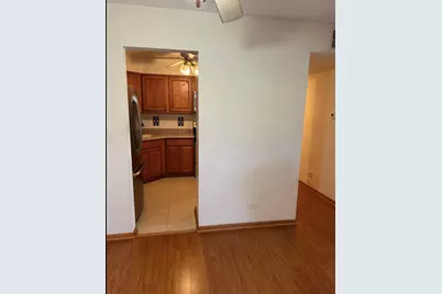 1125 Pleasant Run Drive #807, Wheeling, IL 60090 - Photo 5