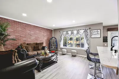 521 Ivory Lane, Bartlett, IL 60103 - Photo 7