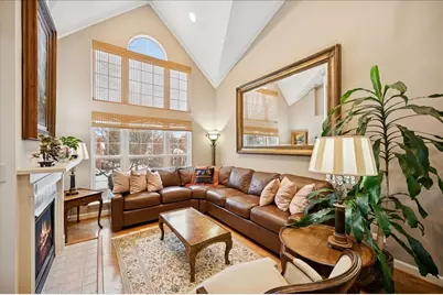 2710 Langley Circle, Glenview, IL 60025 - Photo 3