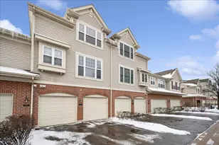 2710 Langley Cir, Glenview, IL 60025 - Photo 17