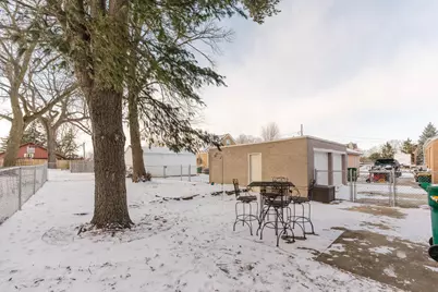 225 Sabin Street, Sycamore, IL 60178 - Photo 23