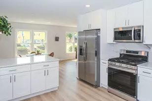 4218 Main St, Skokie, IL 60076 - Photo 5