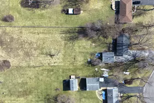 946 W Arlington Ln, Crete, IL 60417 - Photo 27