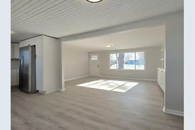 946 W Arlington Lane, Crete, IL 60417 - Photo 7