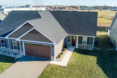 618 Anjali Court #618, Sycamore, IL 60178 - Photo 3