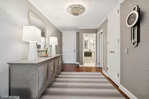 1555 N Astor St, Chicago, IL 60610 - Photo 3