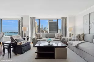 1555 N Astor St, Chicago, IL 60610 - Photo 5