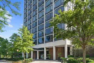 1555 N Astor St, Chicago, IL 60610 - Photo 1