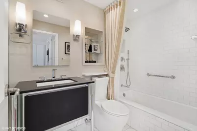 1555 N Astor Street #23SE, Chicago, IL 60610 - Photo 23