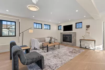 415 N Haddow Avenue, Arlington Heights, IL 60004 - Photo 11