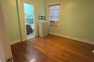 6449 N Artesian Ave, Chicago, IL 60645 - Photo 11