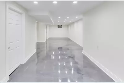 8628 Kimball Avenue, Skokie, IL 60076 - Photo 21