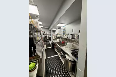 11 S Madison Street, Oswego, IL 60543 - Photo 9