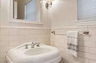 332 W Goethe St, Chicago, IL 60610 - Photo 9