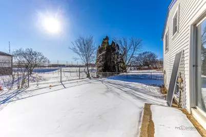 632 Weidner Road, Buffalo Grove, IL 60089 - Photo 23