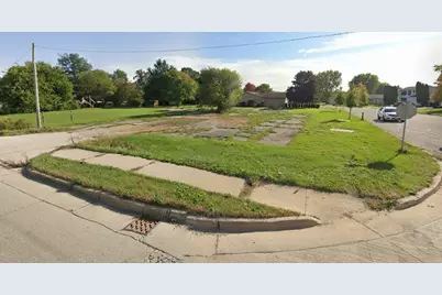 5101 W Elm Street, McHenry, IL 60050 - Photo 3