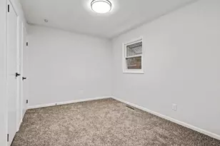 1402 Boston Ave, Joliet, IL 60435 - Photo 9