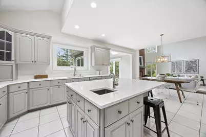 [Address not provided], Batavia, IL 60510 - Photo 11