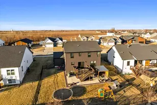 2625 Shale Rd, Normal, IL 61761 - Photo 9