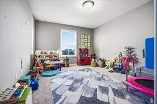 2625 Shale Rd, Normal, IL 61761 - Photo 51