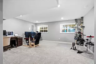 2625 Shale Rd, Normal, IL 61761 - Photo 55