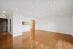 675 Grove Terrace, Elk Grove Village, IL 60007 - Photo 3