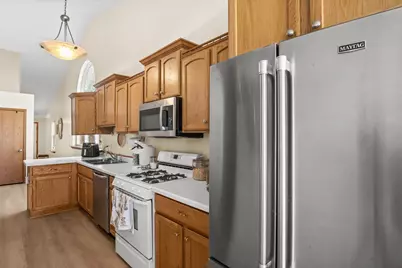 3805 South Pointe Drive #F, Dekalb, IL 60115 - Photo 15