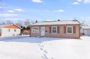 1917 Linden Ave, Hanover Park, IL 60133 - Photo 3