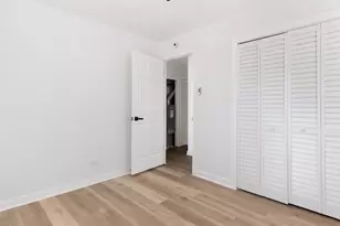 1917 Linden Ave, Hanover Park, IL 60133 - Photo 17